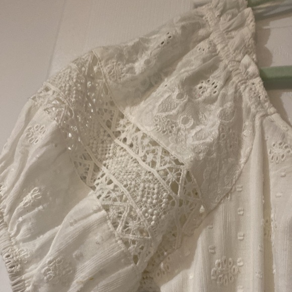 NWOT ASTR White Eyelet Dress - Picture 4 of 8